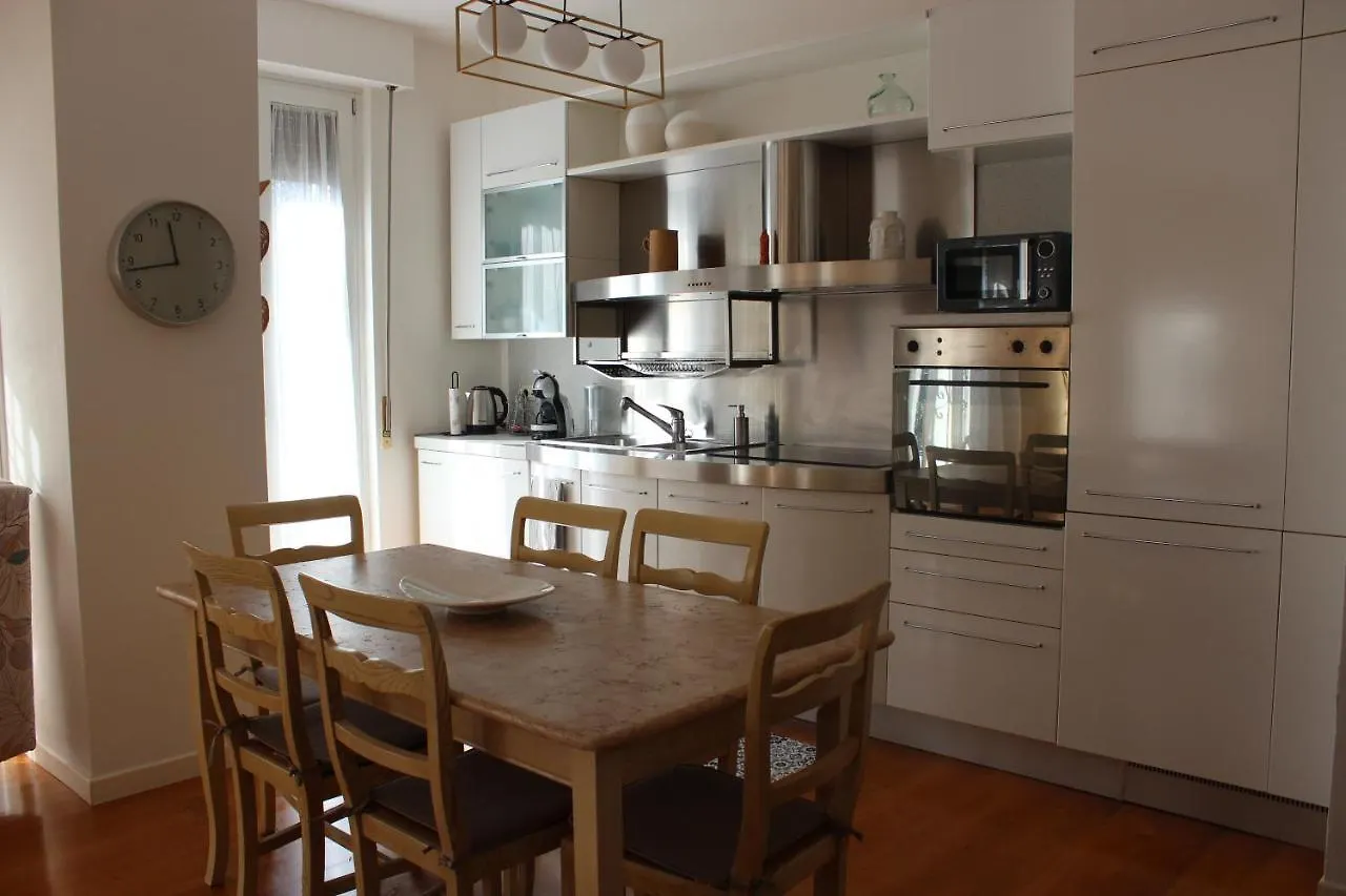 La Boheme Peschiera Luxury Apartment Peschiera del Garda