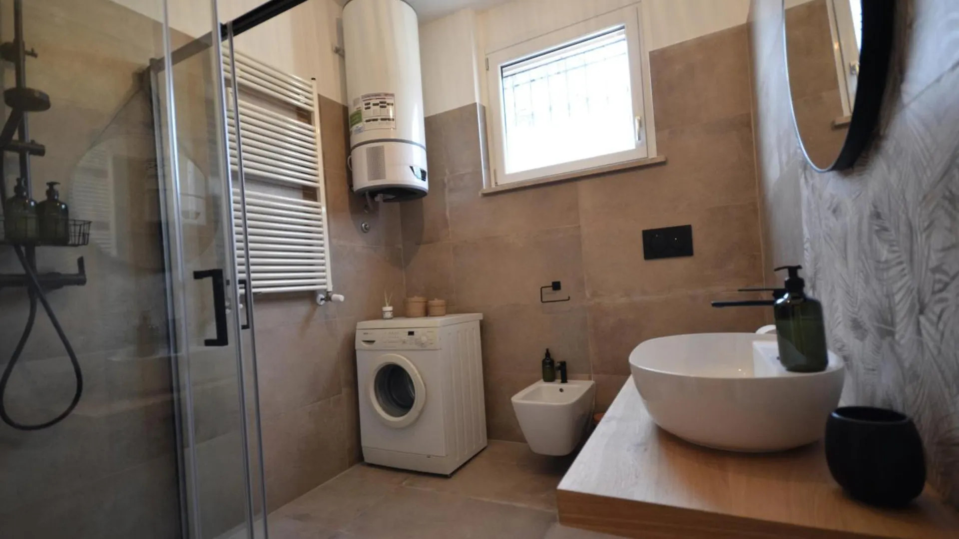 La Boheme Peschiera Luxury Apartment Peschiera del Garda 0*,